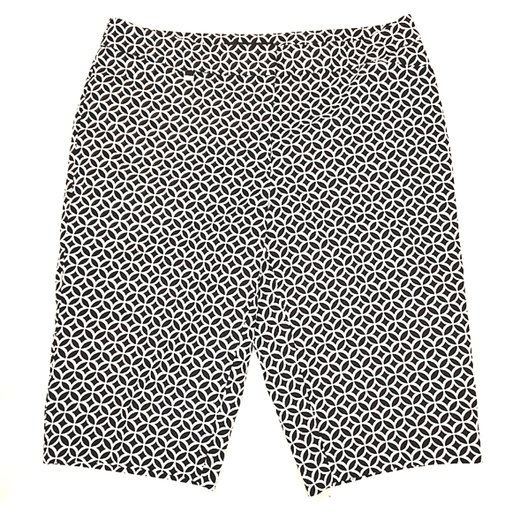 WHBM Black and White Bermuda Shorts